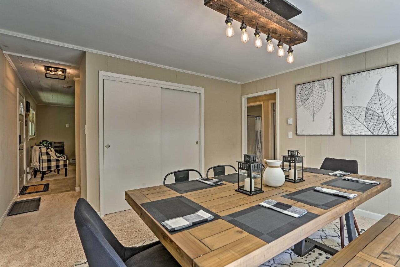 Modern East Stroudsburg Home With Deck And Gas Grill! Exteriör bild