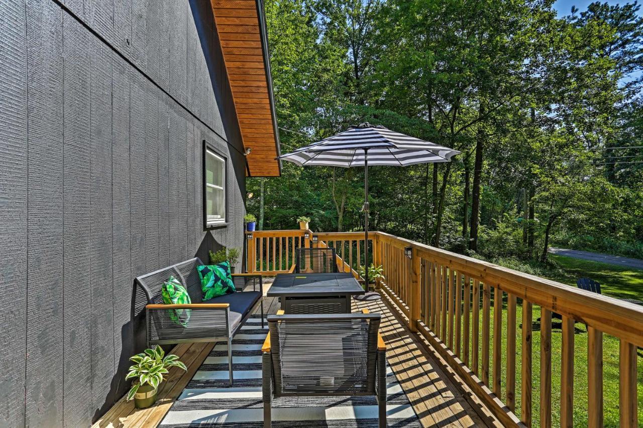 Modern East Stroudsburg Home With Deck And Gas Grill! Exteriör bild